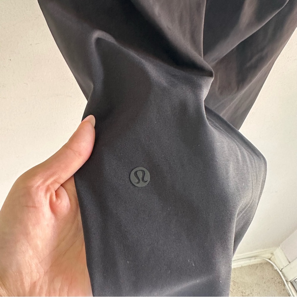 Lululemon On the Fly 7/8 Pant 2018 - Picture 4 of 5